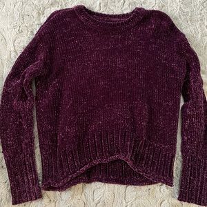 Aeropostale || Medium || Sweater || Burgundy